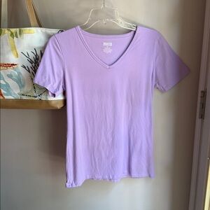 Duluth Trading Co Purple V-Neck Tee
